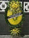 Mẫu vòng hoa màu vàng đẹp tại nhà tang lễ số 5 trần thánh tông